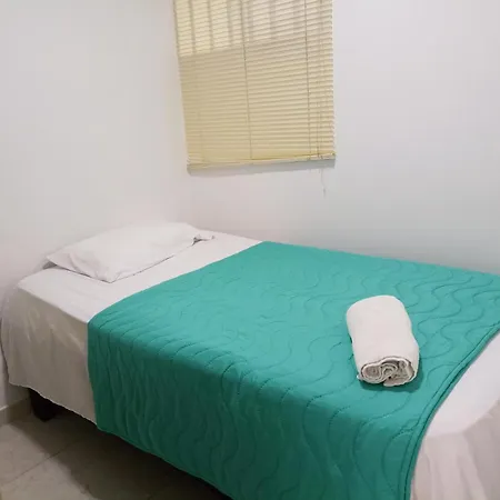 Apartamento Familiar En Cerca A La Playa Y A La Ciudad Amurallada 1802 Apartamento